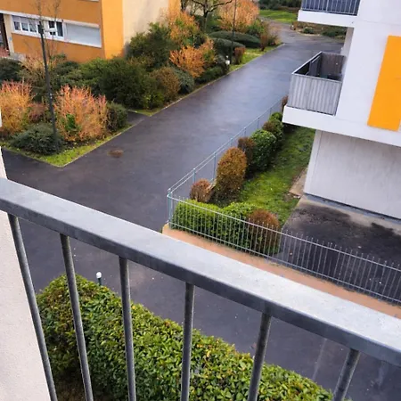 - Parking Gratuit - Rer B Et C - Paris Direct *