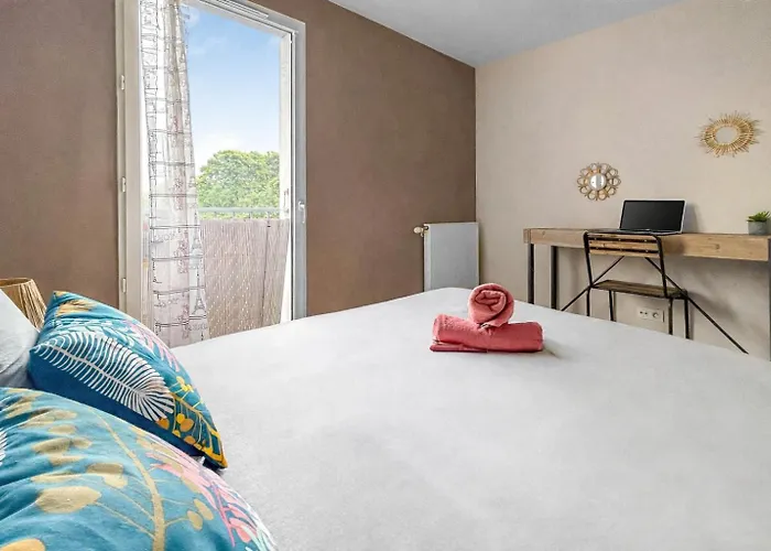 - Parking Gratuit - Rer B Et C - Paris Direct Apartman